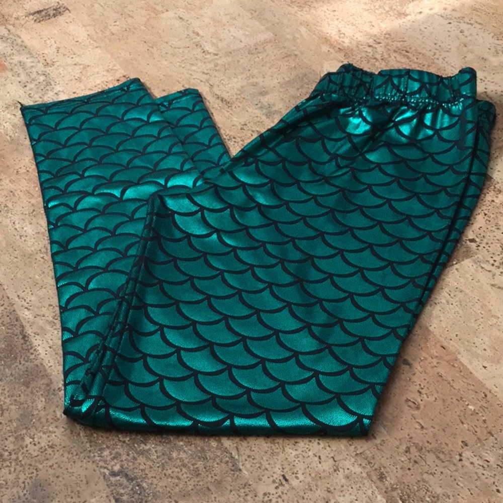 Shiny mermaid leggings